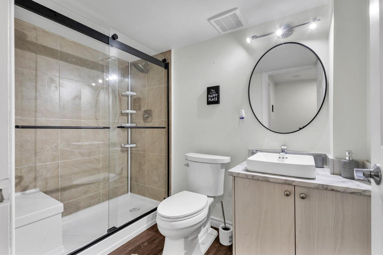 Modern 1 Bedroom + Den In Cambridge Εξωτερικό φωτογραφία