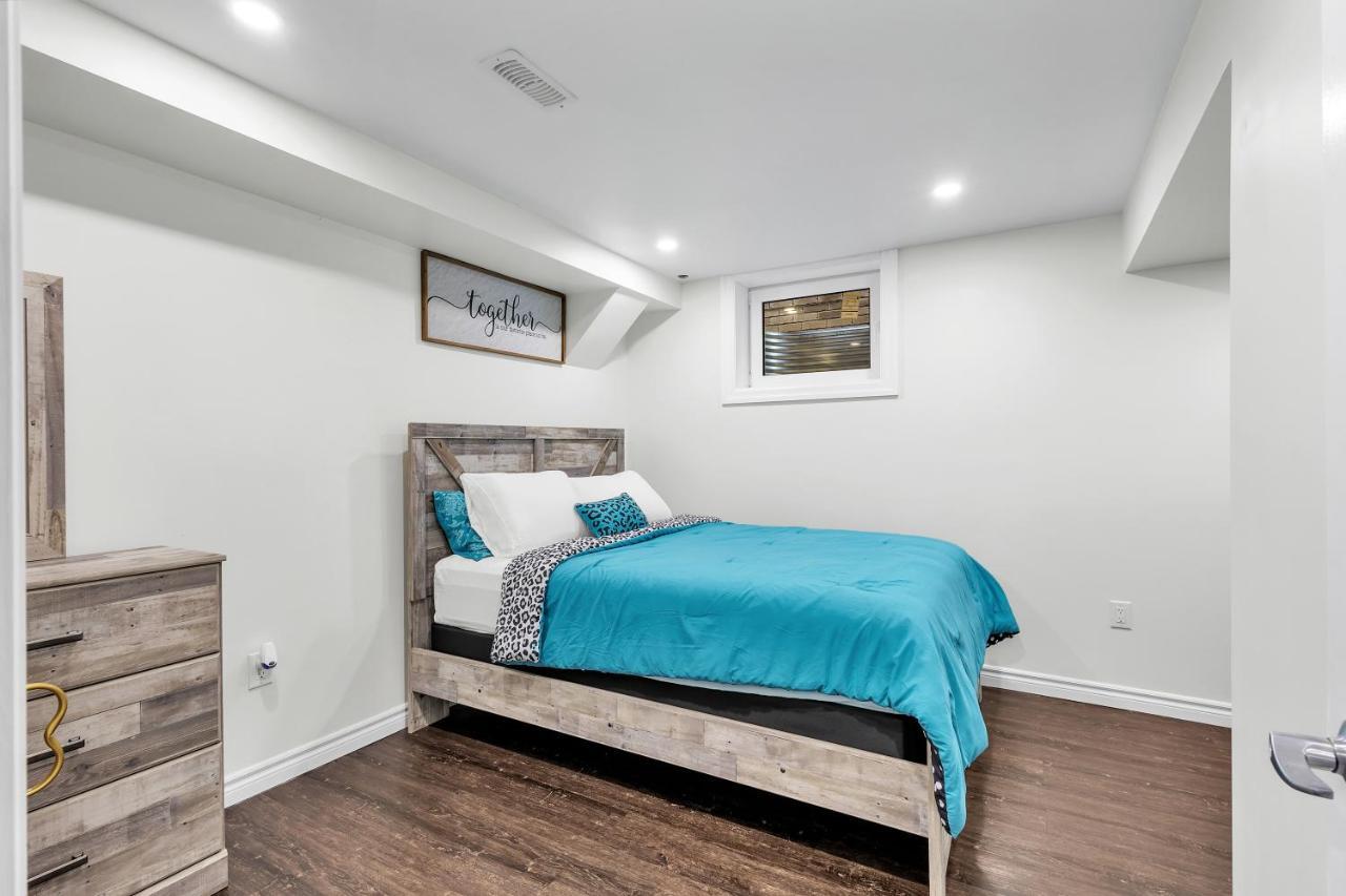 Modern 1 Bedroom + Den In Cambridge Εξωτερικό φωτογραφία