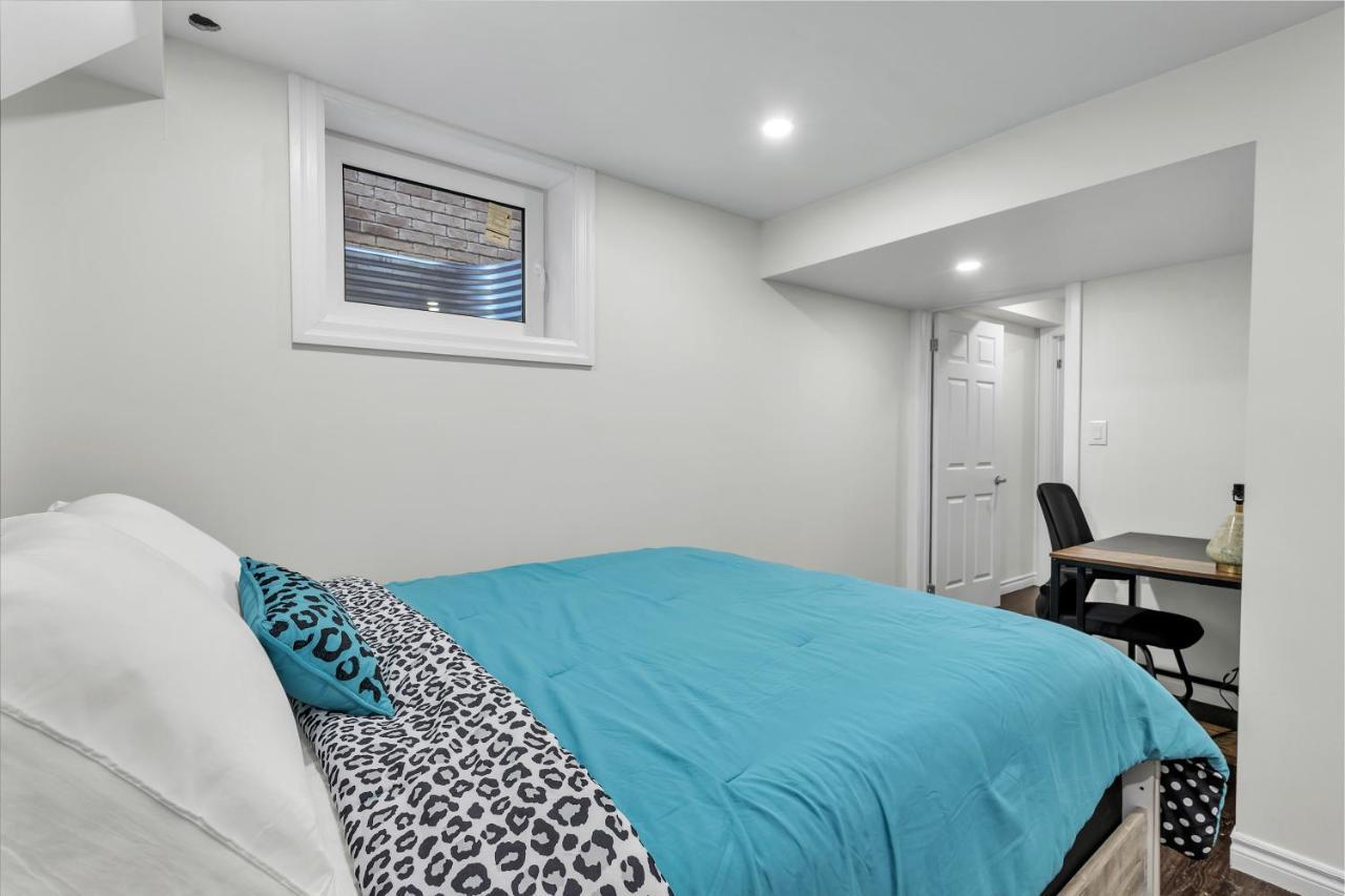 Modern 1 Bedroom + Den In Cambridge Εξωτερικό φωτογραφία